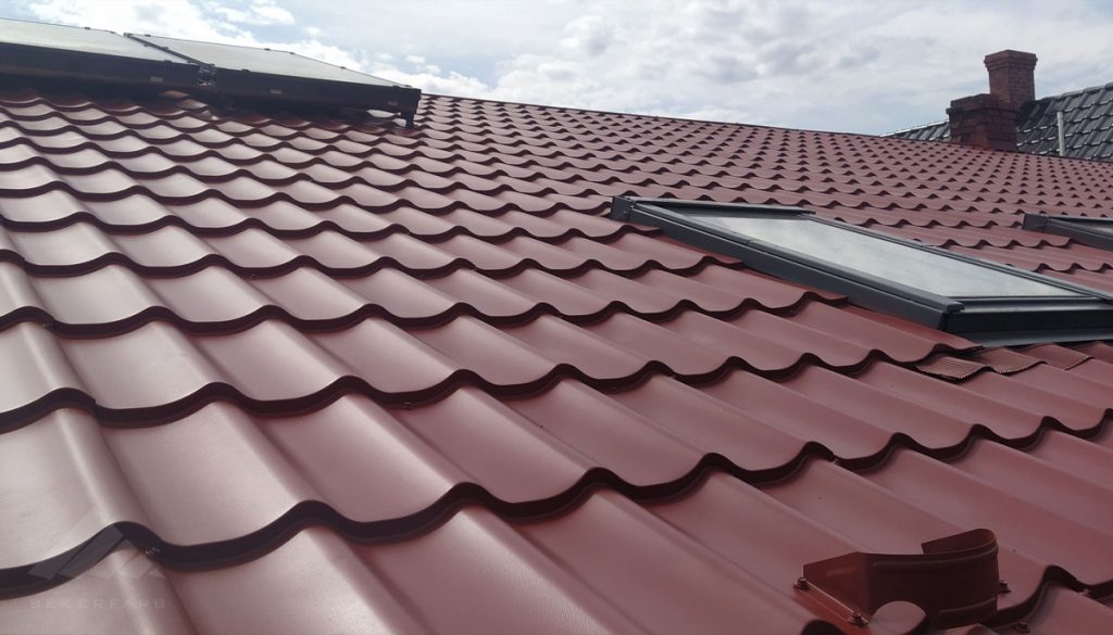 Malowanie blachodachówki farbą Bekerfarb